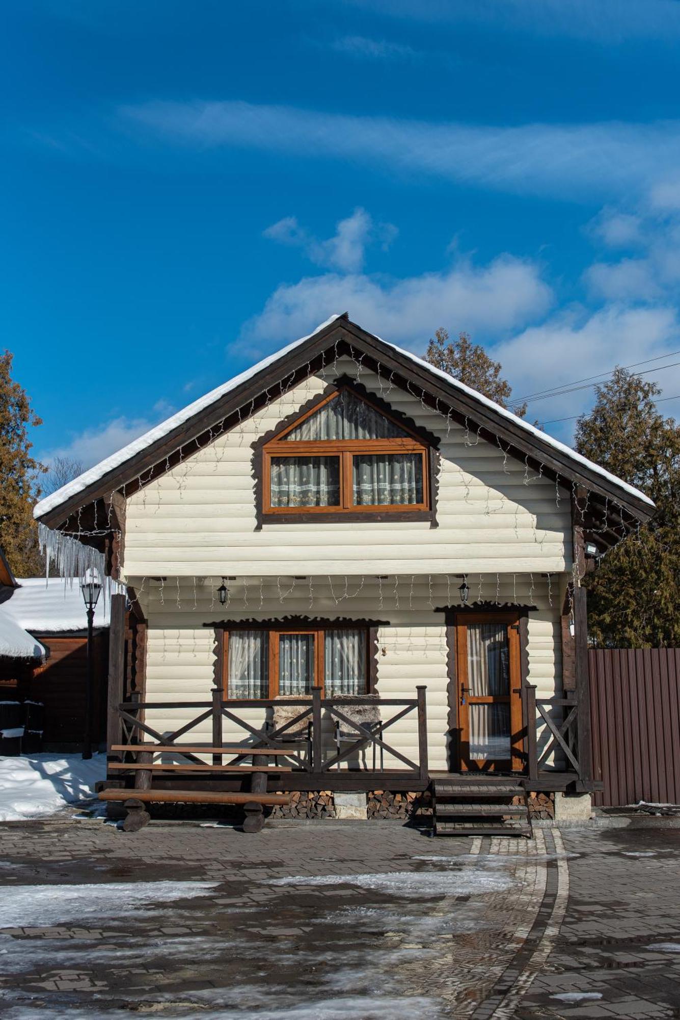 Zolota Forel Hotel Korostov Екстериор снимка